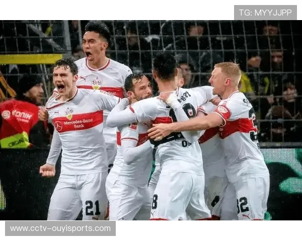 霍芬海姆主场攻势如潮，门兴防线崩盘惨败收场